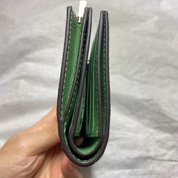 Coach CR983 Crossgrain Leather Bifold Wallet in Soft Green - Picture 4 of 7